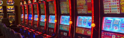 luck88 Live Casino Baccarat Roulette တိုက်ရိုက် Dealer ကတ်ဂိမ်းများ
